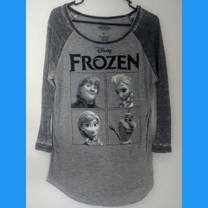 ❄ Disney Frozen raglan tee
